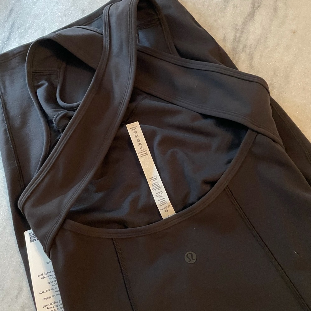 Lululemon Picnic Play Dress size 4